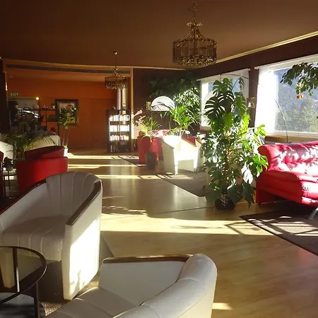 Panorama Hotel 3*