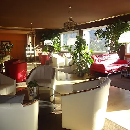 Panorama Hotel 3*